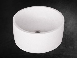 WR 03 White